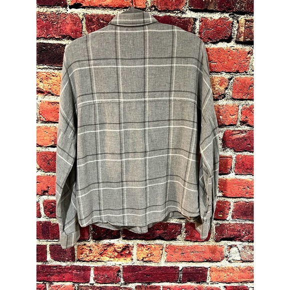 Vince Grey Black White Plaid Popover Top Size Medium - Picture 2 of 8